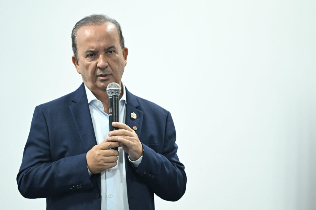 Honestidade e Determinação: As Razões Pelas Quais a Esquerda Teme Jorginho Mello em Santa Catarina