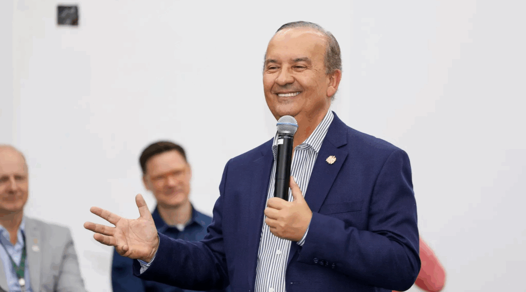 Desafios e Triunfos: A Jornada do Governo de Santa Catarina sob a liderança de Jorginho Mello